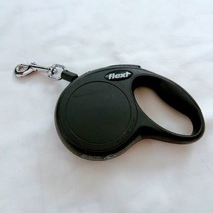 Flexi Retractable dog leash